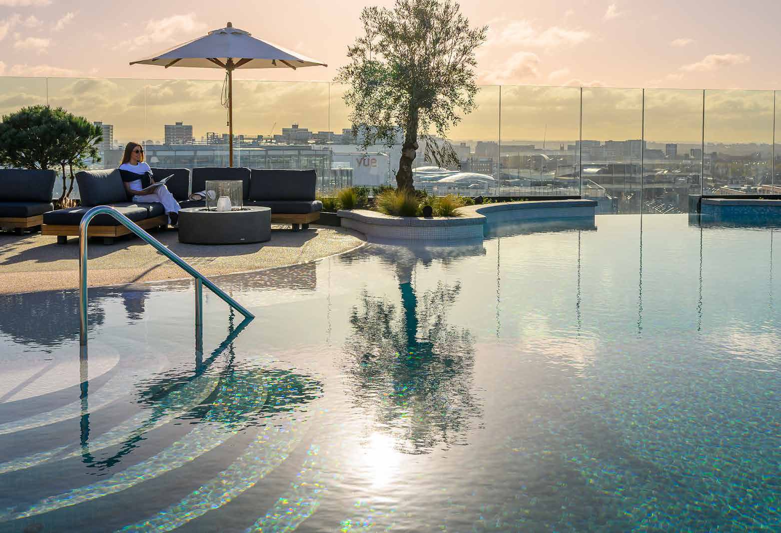 Beach Club · Infinity Pool